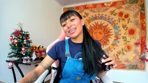 demeter__ online show from December 2024 08:04:02 PM