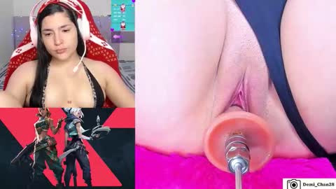 demiii online show from December 2025 06:52:01 AM