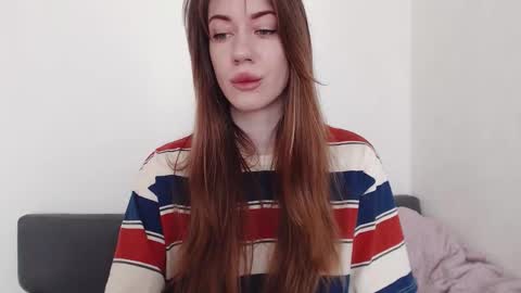 Snapshot of demiamour chatting on September 2025 08:51:02 AM Demi. not your babybabebb and other shit online show from September 2025 08:51:02 AM