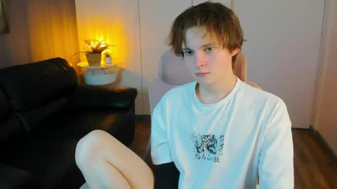 demianenglen online show from April 2026 03:45:01 PM