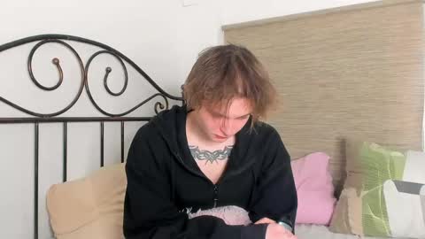 demianenglen online show from April 2026 10:43:02 AM