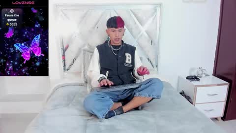 Demian and Salvatore online show from September 2025 11:37:02 AM