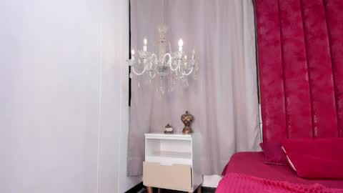   online show from April 2026 05:34:01 AM