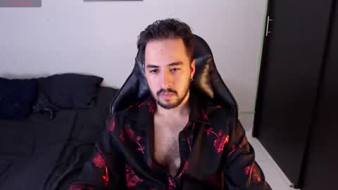 Snapshot of demon_salvatoree chatting on September 2025 09:49:01 PM Demon Salvatore online show from September 2025 09:49:01 PM