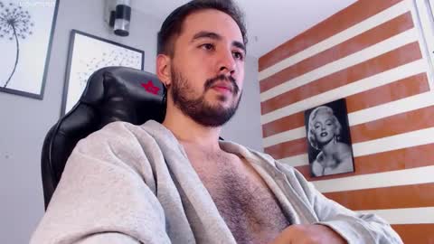 Snapshot of demon_salvatoree chatting on October 2025 10:25:02 PM Demon Salvatore online show from October 2025 10:25:02 PM