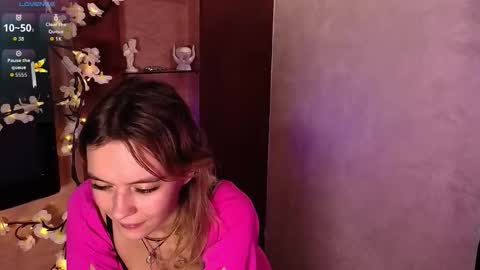 Snapshot of demonacast chatting on November 2025 07:35:01 PM Katrine online show from November 2025 07:35:01 PM