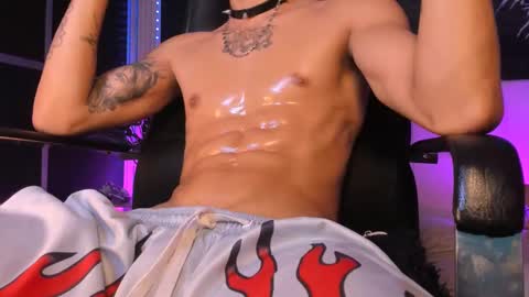 Snapshot of demonkush_ chatting on February 2025 12:45:02 PM DemonKush online show from February 2025 12:45:02 PM