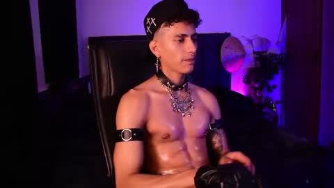 Snapshot of demonkush_ chatting on June 2026 06:49:02 AM DemonKush online show from June 2026 06:49:02 AM