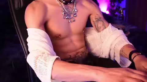 Snapshot of demonkush_ chatting on June 2026 10:45:02 PM DemonKush online show from June 2026 10:45:02 PM