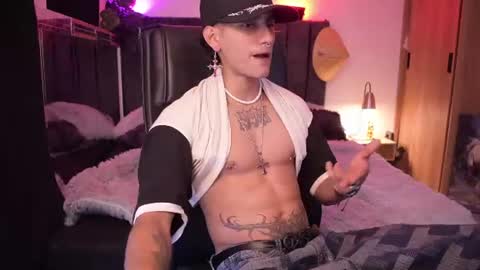 Snapshot of demonkush_ chatting on July 2026 03:43:02 AM DemonKush online show from July 2026 03:43:02 AM
