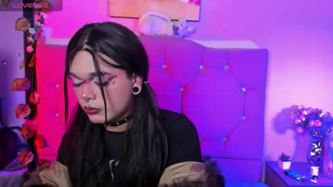 Maki  online show from March 2026 05:51:02 AM