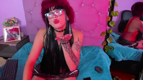 Maki  online show from March 2026 05:19:01 AM