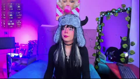 Maki  online show from April 2026 05:16:01 AM