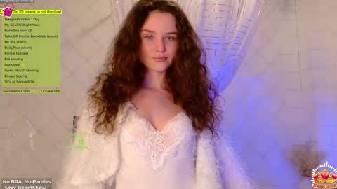 Yana online show from November 2025 09:15:01 PM