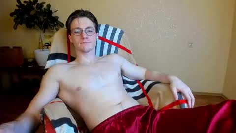 Snapshot of deni_boy99 chatting on February 2025 10:15:02 PM Deni online show from February 2025 10:15:02 PM