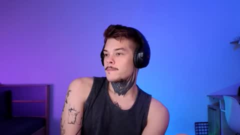 Denis online show from November 2025 04:28:02 PM