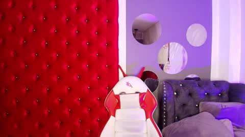 Miss Denis online show from September 2025 11:22:02 AM