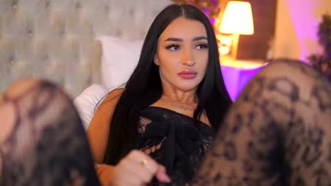 denisedevilles online show from March 2025 01:59:02 PM