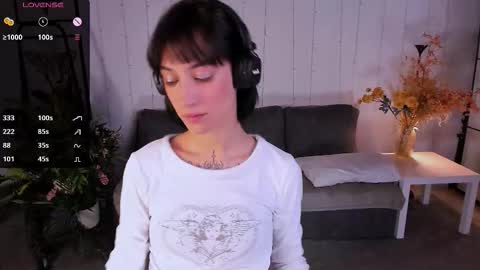 Snapshot of deniseparadise chatting on October 2025 06:03:01 AM Unfortunately Denise has discontinued her work but I hope you will be excited about the new cool girl Jia online show from October 2025 06:03:01 AM