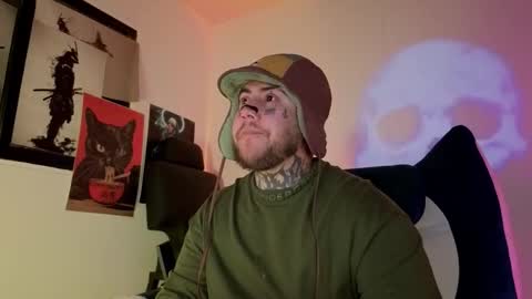 Snapshot of denjig chatting on November 2025 03:16:02 AM Oliver online show from November 2025 03:16:02 AM