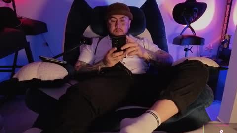 Oliver online show from January 2026 03:12:02 AM