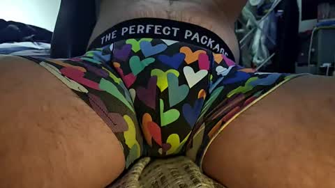 Snapshot of dennis210586 chatting on November 2025 07:13:02 PM dennis210586 online show from November 2025 07:13:02 PM