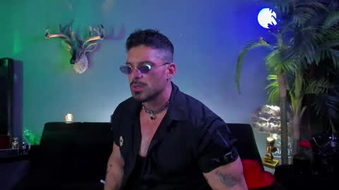 dennis_cox_ online show from April 2026 06:13:01 AM