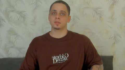 dennis munera online show from January 2025 07:56:02 PM