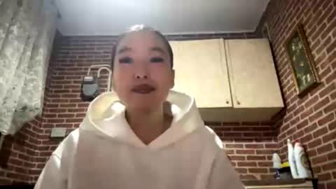 Emma online show from December 2025 02:24:02 PM