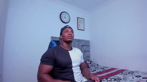 deon jhonson online show from December 2024 04:44:02 PM