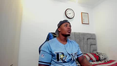 deon jhonson online show from December 2024 06:42:02 PM