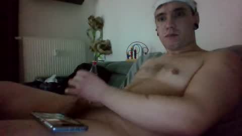 deraexli online show from February 2025 02:38:01 AM