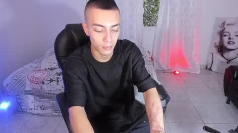 Dereck Boy online show from October 2025 09:59:01 PM