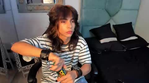 dereck_manson online show from November 2025 11:31:01 AM