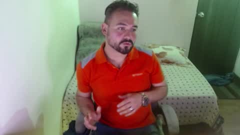 Dereck Mills3 online show from March 2026 01:10:02 AM