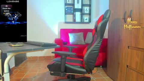 dereckgreen online show from October 2025 08:40:02 PM