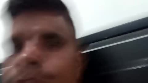 Snapshot of derek_lustford chatting on September 2025 03:06:02 AM derek online show from September 2025 03:06:02 AM
