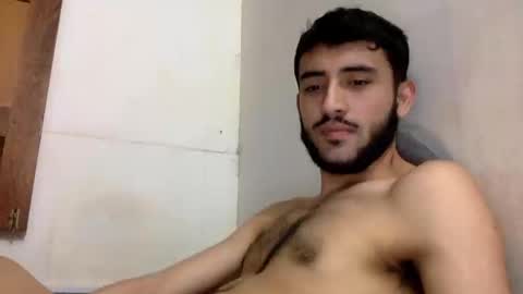 Snapshot of derek_smiith chatting on September 2025 04:54:01 PM Derek smiith online show from September 2025 04:54:01 PM