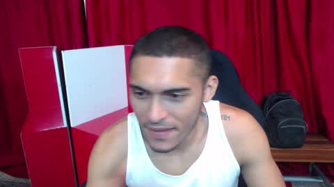 D E R E K online show from September 2025 03:11:01 AM