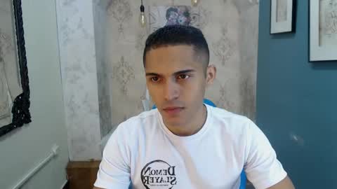 D E R E K online show from November 2025 10:36:01 AM