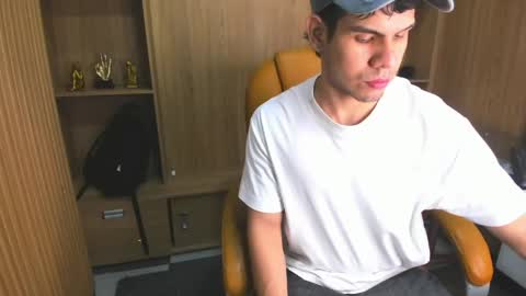 derek_voss online show from April 2026 11:49:01 AM