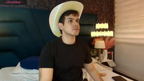 derek_voss online show from June 2026 12:41:01 PM