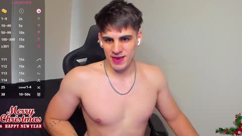 Snapshot of derekcb chatting on January 2025 04:11:02 PM Derekcb online show from January 2025 04:11:02 PM