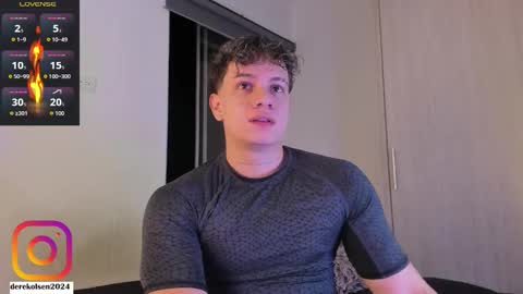 Derek  IG Derekolsen2024 online show from November 2025 01:25:02 AM