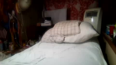 Snapshot of derick1961 chatting on June 2026 04:37:01 AM derick1961 online show from June 2026 04:37:01 AM