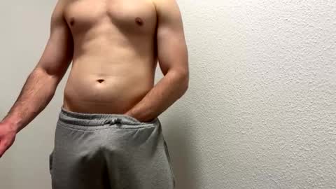 Snapshot of dertom_xxx chatting on February 2026 10:08:01 PM Tom online show from February 2026 10:08:01 PM