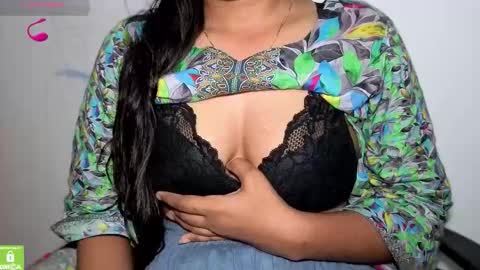 Snapshot of desicoupleshow chatting on October 2025 06:08:01 PM Eva and Adam online show from October 2025 06:08:01 PM