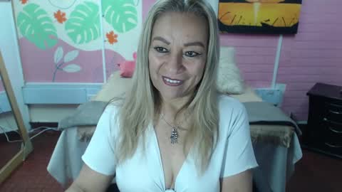 VALERIA online show from January 2025 03:47:01 PM