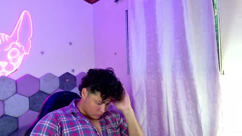 Snapshot of desireduo_tgn chatting on December 2024 09:36:02 PM TORI AND MR. BEAR online show from December 2024 09:36:02 PM