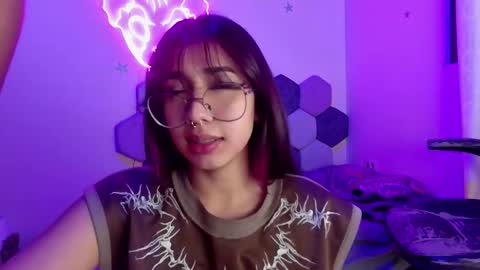 Snapshot of desireduo_tgn chatting on February 2025 12:30:01 AM TORI AND MR. BEAR online show from February 2025 12:30:01 AM